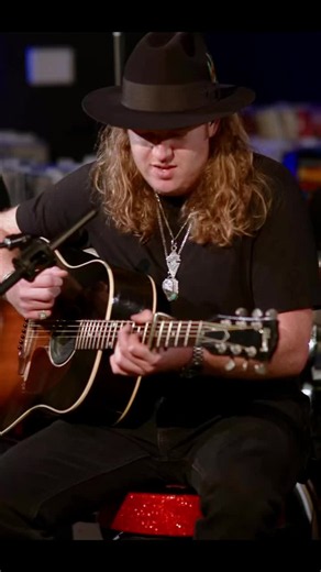 Tiny Desk-Style Concert in Waco: Huser Brothers x Vintage Mio