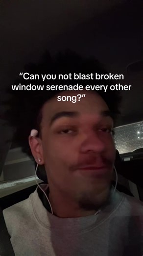 yhapfan67 (@yhapfan67)’s video of broken window serenade