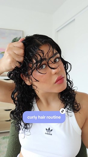 Curly hair routine - definition! 🩷 3A-3B curls #curlyhair
