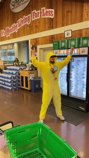 happy halloween #sproutsfarmersmarket #fyp #halloween #costumes comment your fav costume and fruit