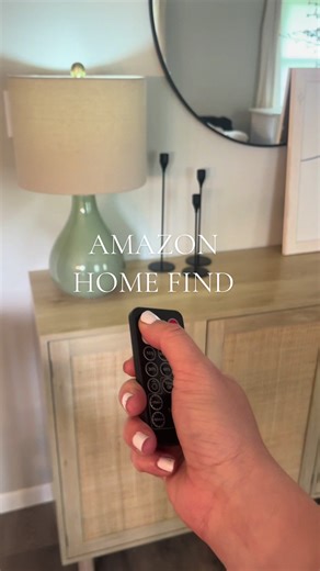 This wireless light bulb was a perfect amazon find not having an outlet for my lamp 💡 its chargable, offers three different colors and comes with a remote #amazonfinds #amazonmusthaves #amazonhome #entrywaydecor