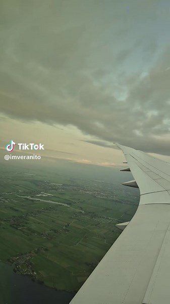 Video's van Vera 🌎 (@imveranito) met magic - Medasin & MAE.SUN