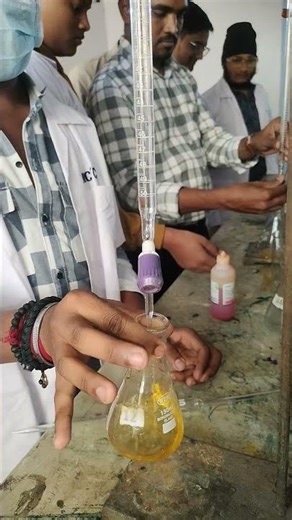Estimation of Hcl//Volumetric analysis //senior inter chemistry practical