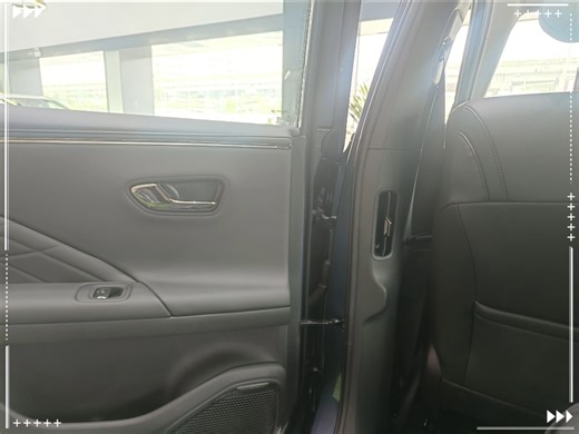 月底冲量，价格冰点，续航520㎞-750㎞，0自燃，出行安全无焦虑，支持外放电！