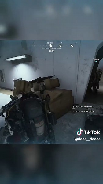 Never seen a body do that#arcraiders #fyp #pvp #girlgamer #girlgaming | Game People Play