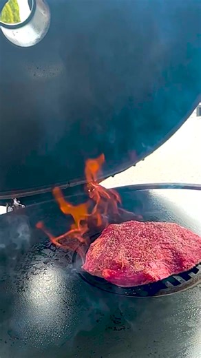 *NEW ACCESSORY ALERT* Introducing the new Primo Griddle! Go to your local dealer and ask how this accessory is a must-have for your grill! Tune in next week as we kick off griddle week🔥 #griddle #primoceramicgrills #primogrills #fajitas #griddlecook | Primo Ceramic Grills
