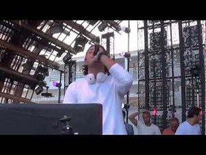 Alesso & Calvin Harris feat. Theo Hutchcraft - Under Control (Live Ibiza)