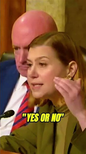 YES OR NO? Slotkin Puts Hegseth Under Pressure #shorts #viral #congress