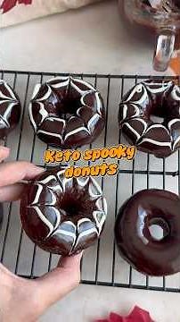 Keto chocolate donuts 🍫 #ketodonuts #ketorecipes #fitrecipes #sugarfree #healthydonuts