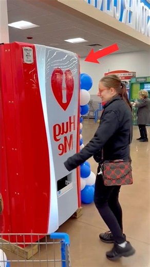 Hug This Machine & Get FREE Coke 😱🤯