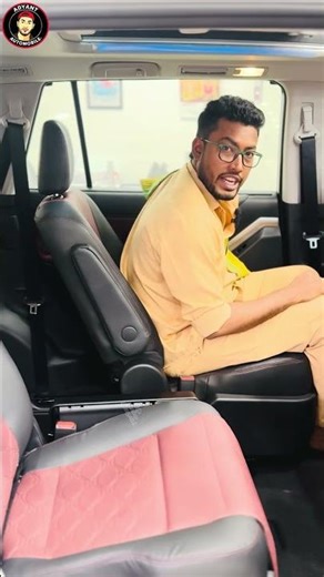 ఇది Car ah? లేక ఫస్ట్ క్లాస్ ఫ్లైట్ ఆ? ✈️ | ఓట్టోమాన్ సీట్స్ 🚘 😱 #innovahycross #toyotahycross