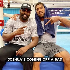 "𝘾𝙝𝙞𝙨𝙤𝙧𝙖 𝙘𝙤𝙪𝙡𝙙 𝙜𝙞𝙫𝙚 𝘼𝙅 𝙇𝙊𝘼𝘿𝙎 𝙤𝙛 𝙩𝙧𝙤𝙪𝙗𝙡𝙚!" 👀 David Price wants to see old foe Derek Chisora take on Anthony Joshua next 🇬🇧🍿 | Pro Boxing Fans