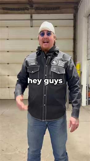 Wearing your welding cap wrong? Colton’s got you covered. 👀🔥 #weldingcap #weldlife #howyoudoit #tutorial #youredoingitwrong