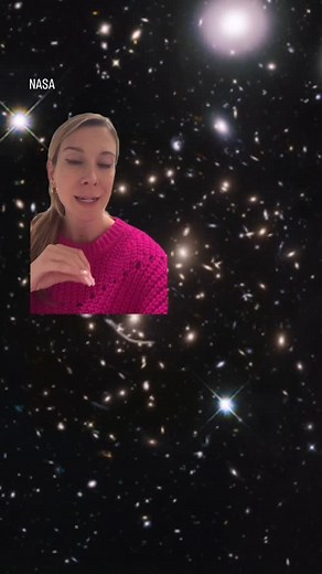 NASA has just discovered a record number of ancient stars in a distant galaxy. NASA’s Webb Telescope spotted 44 ancient stars in the “Dragon Arc,” which is about 6.5 billion light-years away from Earth in the Abell 370 galaxy cluster. Researchers used gravitational lensing to identify the stars, which includes red supergiants, like the star Betelgeuse in Earth’s galaxy. Head to the linked article to read more about this groundbreaking discovery. #nasa #space #astronomy #spaceexploration #news #s