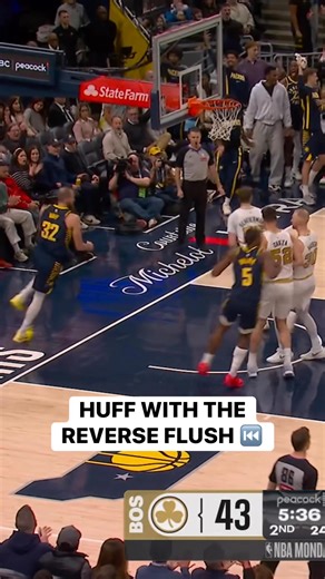 Jay Huff throws down the showtime REVERSE slam! 💪 BOS-IND • Peacock Tap to Watch ➡️ https://www.nba.com/how-to-watch-game-redirect/0022500559?partnerRef=NBA&platform=Facebook&surface=Post | NBA