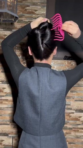 Beautiful hair tutorial you can follow in minutes.