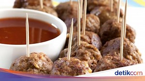 Resep Bola-bola Daging Goreng Saus Tomat Pedas yang Gurih Renyah