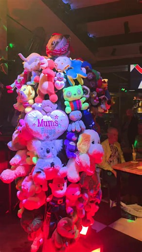 Thursday Night! Shows start 8.30pm Rod Stewart Oasis Teddy Swims & Phil Collins Legends of Ska | Ghetto Cocktail Bar