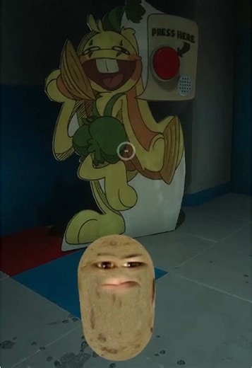 With the new chapter coming out soon I thought I’d post this throw back 🙏 #gaming #videogames #poppyplaytime #birthday #meme