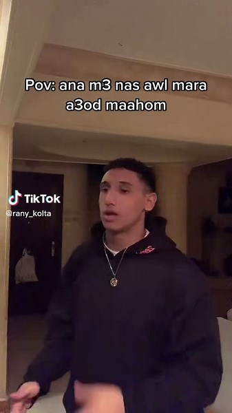 Understanding Albanian Cultural Hand Gestures