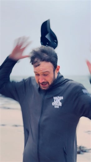 We have now arrived into the red warning where we are currently checking out the conditions around St Ives. Current observations ahead of storm Goretti in St Ives As you can see, the winds are starting to ramp up and in the next few hours, it could potentially be a dangerous situation. #StormGoretti #UKWeather #Cornwall | UK Weather Chase