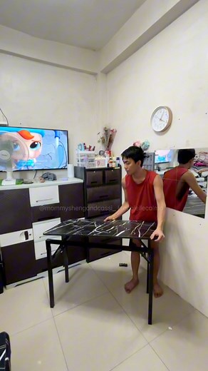 103K views · 531 reactions | foldable table pwede ilagay sa kusina pwede din pang study and work table #foldabletable | Mommy Sheng and Cassi | Facebook