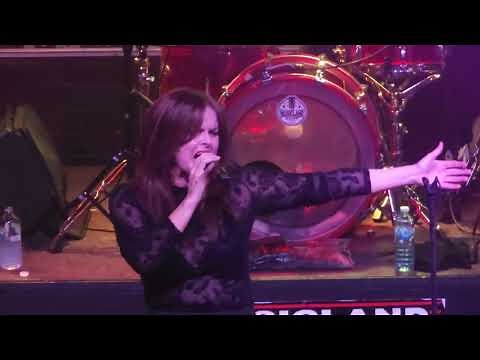 Divinyls - I Touch Myself - By Essential Divinyls - Musicland Melbourne #divinyls