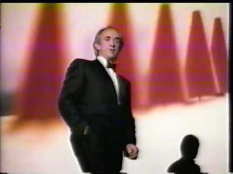 Infiniti I30 (1996) TV commercial - "performance"