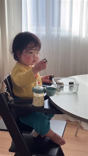 고태이 on Instagram: "낫또 ASMR 🫘 낫또와 사랑에 빠지다 ꕀ˚｡⋆ ♡ #육아 #아들 #유아식 #아기릴스 #babyreels"