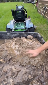 Call 411 before you dig. My shoulders Mr. Miyagi. This gobbledygook I'm digging is for the birds. Getting to 4' depth here in NE Florida yields the water table with clay mixed sandy muck. @fiskarsamericas @egopowerplus @gorillamadeproducts Large yard cart #postholedigger #gatepost #fence #postframe | TOOLS by Design