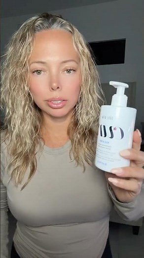 Curl Wow Curl FLO-ETRY Vital Natural Serum 👩🏼‍🦱💛 ‪@ColorWowHair‬ ‪@Sephora‬