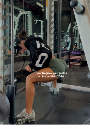 smith machine is always 🐐 @DFYNE code ‘SAYEH’ ✨ #gymtok #gymgirl #glutesworkout #glutes #legday