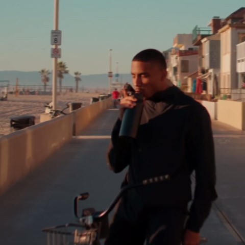 Simple Modern Water Bottle with Straw Lid Vacuum Insulated Stainless Steel Metal Thermos Bottles | Reusable Leak Proof BPA-Free Flask for Gym, Travel, Sports | Summit Collection | 32oz, Riptide