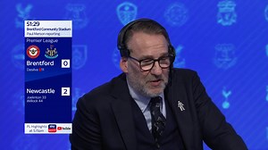 Christian Eriksen is on for Brentford and gets a standing ovation as he replaces Jensen 👏❤️ | Sky Sports