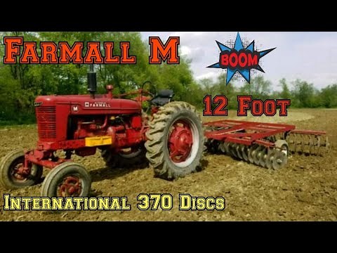 Farmall M Discing with International 370 Discs