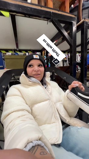 took everything in me not to buy that overhead projector 😭 #thrift #thriftwithme #thriftfinds