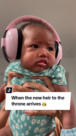 Baby Simba🦁 #lionking #newbornreveal