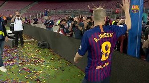 2.9M views · 106K reactions | 朗 If a shirt from Andrés Iniesta is already a great present, when he gives it to you in his last game as a blaugrana it is a dream. 朗 Si una camiseta de Iniesta ya es un gran regalo, que él te la regale en su último partido en el Camp Nou es un sueño. 朗 Si una samarreta d'Andrés Iniesta ja és un gran regal, que te la doni ell en el seu últim partit de blaugrana és un somni. #infinit8iniesta | FC Barcelona | Facebook