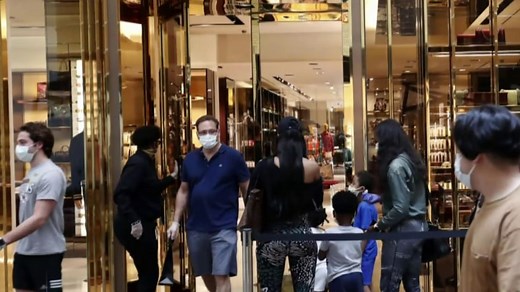 Coronavirus: As malls reopen, some stores remain closed