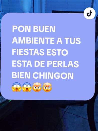 Convierte cualquier espacio en un ambiente de fiesta en segundos. Esta luz disco crea efectos de colores en movimiento que transforman al instante cualquier cuarto, sala o evento. Perfecta para fiestas, reuniones, cumpleaños, cuartos, DJs o simplemente para crear un ambiente diferente en casa. La conectas, pones música y dejas que la luz haga todo el trabajo. Turn any space into a party atmosphere in seconds. This disco light creates moving colorful effects that instantly change the vibe of any 