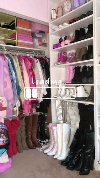 The coolest jacket I own 😍💗 thank you @jayley_collection #fashiontiktok #colorfulfashion #colorfulfashiontiktok #colourfulfashion #funfashion #creativefashion #1234 #jfashion #fashioninspo #yyj #fypp