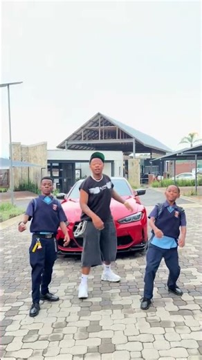 Stzipo RSA, Ghost Hlubi & Retha Mark Zuckerberg Dance Challenge #stzipo #ghosthlubi #dancechallenge