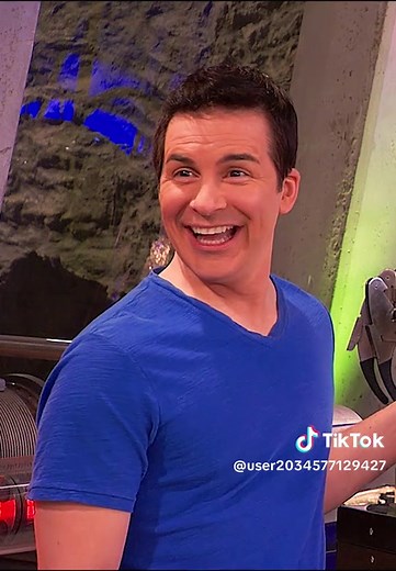 #labrats #fyp #disney #viral #chasedavenport #leodooley #disneychannel