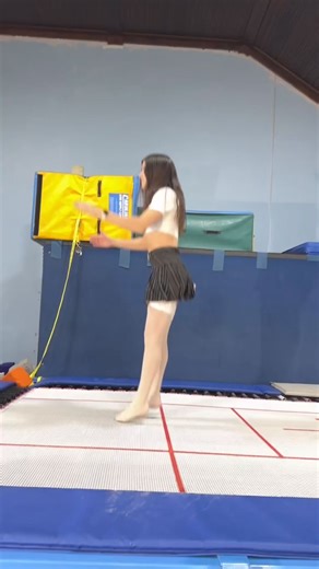 256K views · 1.5K reactions | how many kicks? 﫶 . . #gymnastics #kick #backflip #backflipchallenge | Nicole Skirts | Facebook