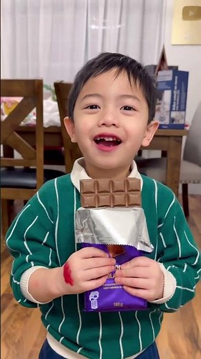 He FAKED It for Chocolate… but She Got CAUGHT! 😂🍫