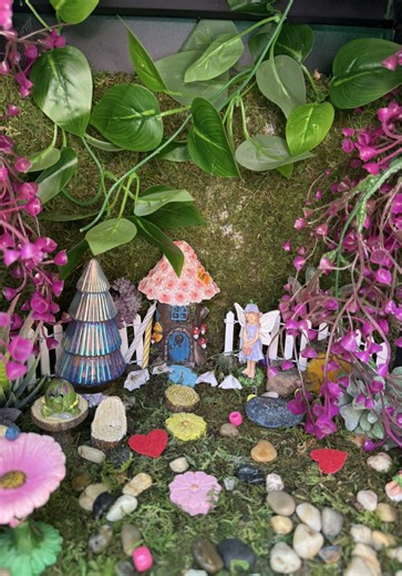 Join the Chicago Art Locker Community Today!