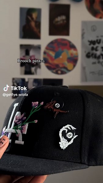 Stylish Brooch Pins: Elevate Your Fashion Accessories