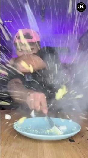 🥚💥Egg Explosion in Microwave!😱 You won’t believe why it blasts! #shorts #trending #viral #viralvideo