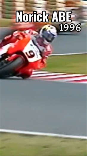 1996 Historic Japanese GP | Norifumi Abe catches Doohan to take the lead | #Shorts #Legendidx #No...