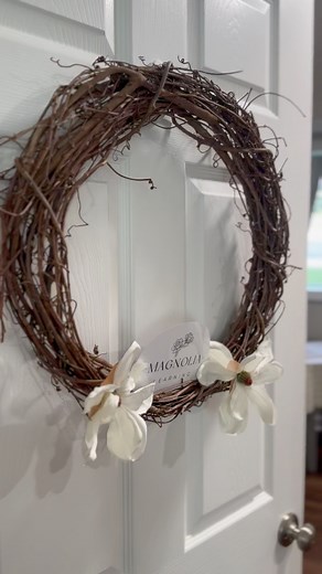 A wonderful Monday refresh with the cutest helper!! We are so excited about our new table, curriculum, and learning tools!! 🍎✏️🌸📚 #tutoringservices #readingcommunity #scienceofreading | Magnolia Learning